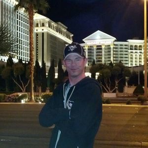 Meet your Posher, Ray